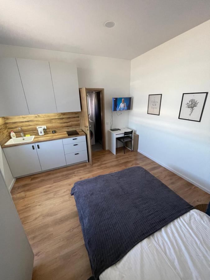Airport Apartment 29 Self Check-In Free Parking Wilno Zewnętrze zdjęcie